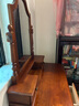Nymphaea L.美式实木梳妆台凳卧室套装现代简约欧式小户型复古化妆台化妆桌胡桃色出租房 胡桃色 0.8米桌+镜台+妆凳 实拍图