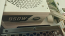 安钛克 Antec NE850 纯白色金牌全模组/台式机电脑主机机箱电源850W（双8pin/全日系电解电容） 实拍图