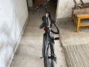 飞鸽（FG FLYING PIGEON）山地自行车成人男女变速山地车青少年中小学生车越野户外骑行单车 【铝合金】G8002代-辐条轮-黑色 27.5寸轮组（适合170-190cm） 21速入门版 实拍图