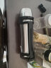 雍財 大容量保温杯男热水瓶家用户外车载旅行壶 本色+背带+小碗 2000ml 实拍图