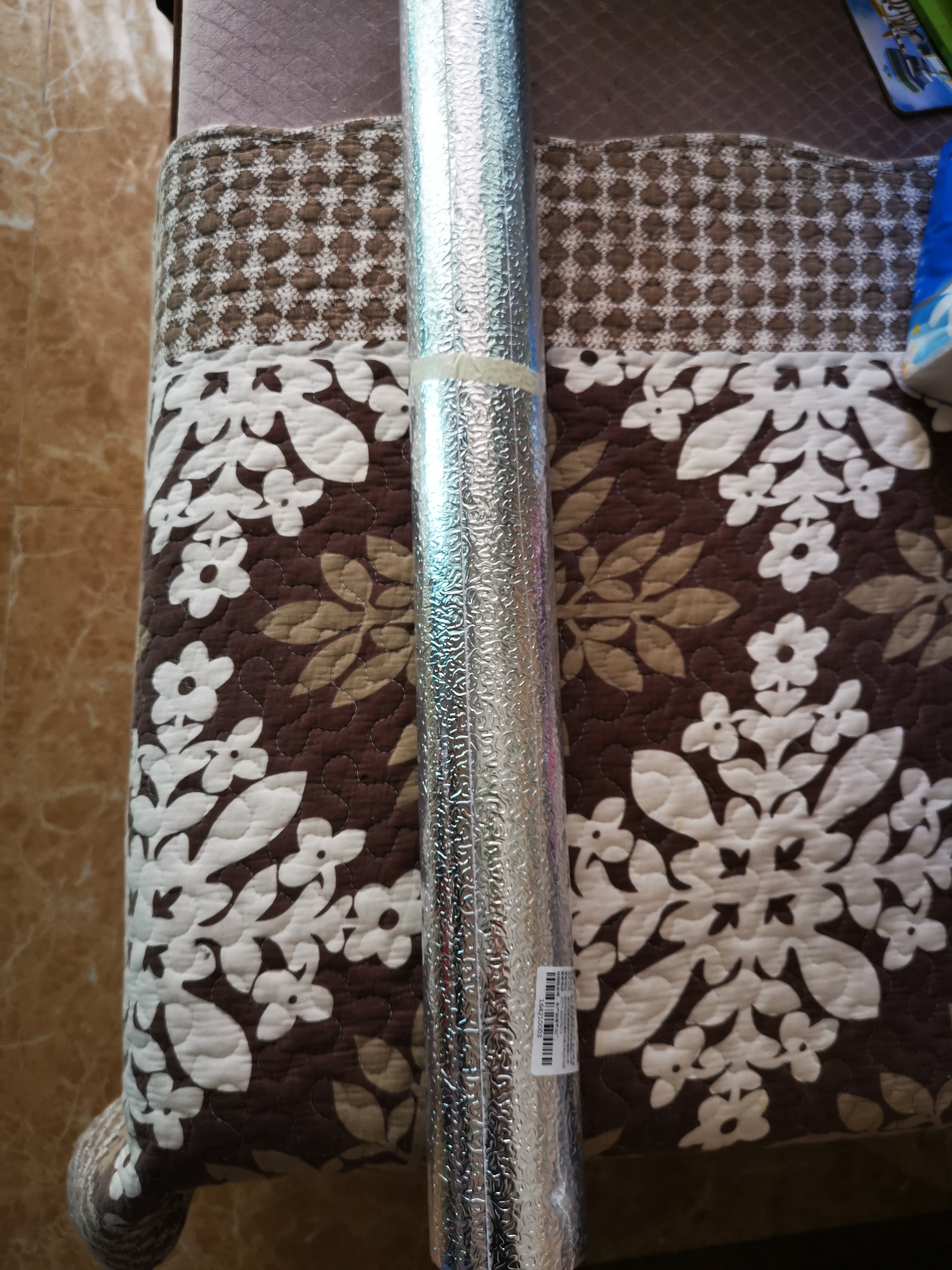 宜工 厨房防油贴纸 加厚橱柜灶台墙贴墙纸 防水防潮防油烟铝箔锡纸 宽61cm*长10m【橘纹款】实惠好用 实拍图