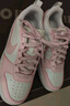 耐克（NIKE）女鞋 2025新款秋冬时尚潮流休闲鞋轻便舒适低帮板鞋子大童鞋 新款/樱花粉白-111 35.5 实拍图