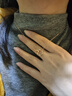 中国黄金（CHINA GOLD）莫比乌斯18k金项链女款2026新款轻奢高级感彩金吊坠女友生日礼物 [次日达]18K金莫比乌斯环项链【13颗真钻】+玫瑰礼盒 实拍图