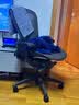 赫曼米勒（HERMAN MILLER）美国品牌 99成新二代赫曼aeron原装二手人体工学椅电脑椅 整椅发货 质保十二年 久坐护腰办公椅电脑椅 石墨黑（大号+尼龙脚） 送头枕 实拍图