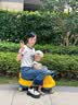 咔萌狮儿童扭扭车1-6岁男女宝宝可坐大人静音轮摇摆独角兽防侧翻溜溜车 洛溪黄大靠背+音乐带灯光+牵引绳 实拍图