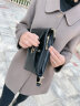 袋鼠卡拉2024新款女士斜挎包单肩包女母亲节礼物送妈妈小方包品牌包包女包 黑色（礼盒+手包） 晒单实拍图