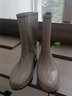 雨牧 日式成人雨鞋女中筒雨靴时尚水鞋防滑防水套鞋耐磨水靴轻便胶鞋 米灰色 38 实拍图