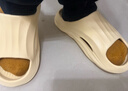 名创优品（MINISO）拖鞋男女家居情侣家用舒适浴室防滑防臭四季拖鞋 鹅蛋黄40-41 实拍图