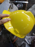 一盾国标加厚安全帽工地男建筑工程领导劳保头盔透气定制logo免费印字 黄色  V型国标加厚 实拍图