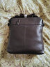 萨奇袋鼠男士单肩包头层牛皮商务休闲真皮斜挎包男韩版小包新款竖版背包 A款棕色[头层牛皮荔枝纹] 实拍图