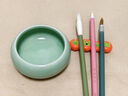 六品堂青瓷笔洗大号笔洗三件套笔洗缸文房四宝毛笔书法国画用品陶瓷水碟墨碟仿古书法工具茶洗多功能水盂 弟梅三脚洗 实拍图