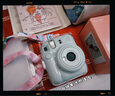 富士（FUJIFILM）mini12自带美颜拍立得相机花与她礼盒版含花花相纸迷你7+/se/90/99胶片相机升级版 薄荷绿【花与她礼盒】 套餐二【标配套餐共20张相纸+水晶壳+升级版礼包】 实拍图