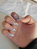 卡洛特（KLUOT）穿戴甲片美甲贴片美甲可拆卸果冻胶水重复用中长款女生礼物 冰透蓝灰山茶花 24片 实拍图