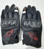 Alpinestars A星摩托车手套春秋夏季网眼透气机车骑士骑行手套SMX-1 V2 黑红荧光色(亚洲版) L 实拍图