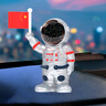迪加伦 网红款 太阳能宇航员汽车摆件挥摇中国旗手太空人创意可爱公仔男女车载车内装饰挂件用品送礼 银色 实拍图