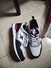 特步男鞋休闲鞋子男秋冬季皮面复古撞色运动鞋防滑耐磨休闲旅游鞋 白黑灰 43 实拍图