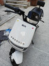 永久电动摩托车2025新款72V黑金石墨烯长续航NFC智能两轮电摩电动车 白色/1200W/前碟后鼓 60V23A-全新黑金石墨烯-整车发货 实拍图