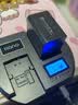 索尼（SONY）AX700/100/60/45A/40/P55/P35 CX900/680/610/450 PJ820 VG900/30/20/10摄像机原装电池充电器 NP-FV70A原装电池【独立包装1900毫安】 实拍图