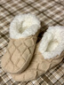 俞兆林地板袜冬季大人加绒加厚保暖鞋袜女士居家防滑暖脚袜套羊羔绒鞋袜 【杏色单双装】 1双 实拍图