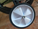 凌云鹤自行车辅助轮儿童成人通用变速山地车侧轮平衡小轮16/18/20/22寸 变速车黑色辅助轮一套 【可调节高度，安装简便】 实拍图