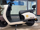 新日电动车72V20Ah铅酸电池100km长续航电动摩托车大功率电摩通勤代步电瓶车丽曼5.0 本彩浅米白/本彩棕-60V 实拍图