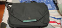 光影行星（GYXX）斜挎包男士新款通勤休闲旅行大容量单肩邮差包笔记本电脑包 曜夜黑 中号【装13-14寸电脑】 实拍图