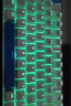 红龙（REDRAGON）KS104-B 机械键盘 有线键盘 全键热插拔PBT键帽104键游戏办公键盘RGB背光 苍木青-青木轴 实拍图