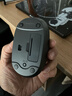 罗技（Logitech）M196 无线蓝牙鼠标 办公鼠标 笔记本商务办公家用 小巧便携 对称手型 石墨灰 实拍图