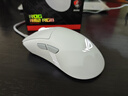 ROG月刃2RGB 无线三模游戏鼠标 AimPoint Pro传感器 支持无线8K 轻量化设计 三区RGB灯效 月耀白 实拍图