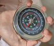 加加林（JAJALIN）指南针户外多功能金属罗盘不锈钢中文英文指北针汽车载轮船用 实拍图