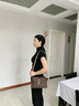 袋鼠品牌单肩斜挎牛皮包包女包2025新款腋下真皮包母亲节送婆婆妈礼物 棕配黄（送礼袋礼盒+手包卡包） 小包长25-厚9-高18厘米 实拍图