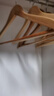 访客（FK）实木衣架无痕晾衣架防滑衣服挂架宽肩西服衣撑家用晾衣架子 原木色圆钩-10支装 实拍图