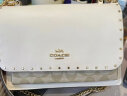 蔻驰（COACH）【品牌直供】女包铆钉KLARE单肩斜挎包 白色90400 生日礼物送女友 实拍图