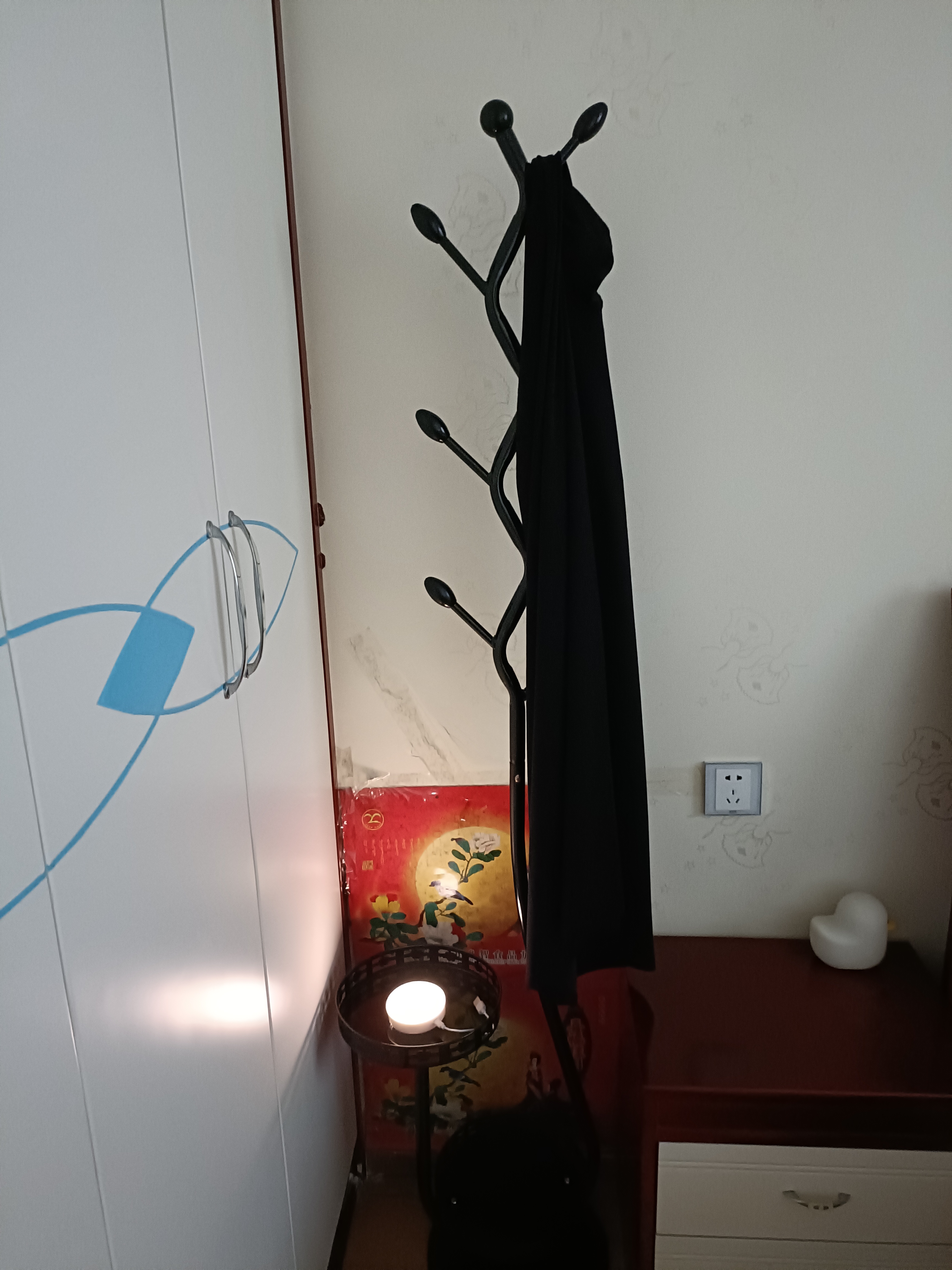 密林挂衣架落地卧室空间利用神器意式主卧轻奢高级法式衣架床边衣帽架 感应灯-圆盘大理石底座-黑色 实拍图
