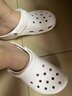 卡骆驰（crocs）洞洞鞋男女鞋 夏季新款户外休闲沙滩涉水鞋耐磨透气防滑凉鞋拖鞋 【贝雅】白色/镂空/主推/偏大一码 37 -38 M5W7/内长23cm 实拍图