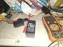 超威电子秤电池通用4v4ah20hr电子称蓄电池商用台秤专用电瓶配件大全 4V4Ah+变灯充电器/送配件 实拍图