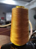 若轩缝纫线牛仔裤专用线宝塔涤纶线手缝帆布家用缝纫机线粗线 牛仔黄 实拍图
