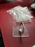 西蒙迪奥手机支架指环扣车载磁吸支架男手指扣女超薄创意多功能强力粘贴式金属手环挂钩吸盘式懒人配件壳 升级款【长方形】银色 套餐二个装 实拍图