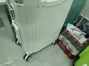 左汀行李箱铝框拉杆箱加厚结实抗压旅行箱登机箱大容量学生密码箱皮箱 烟白色 22英寸 ，适合1-3天短途旅行 实拍图