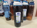 乐扣乐扣运动水杯塑料杯便携学生700ml大容量创意防漏随手杯茶杯 蓝色（带滤网）700ml 实拍图