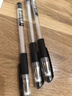 真彩(TRUECOLOR)0.5mm黑色中性笔经典办公子弹头软护手拔帽签字笔商务水笔学生用文具用品会议记录笔 实拍图