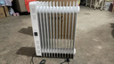 美的（Midea）【白玉】取暖器/电暖器/电暖气家用/烤火炉/13片大面积/电热油汀/油酊/电热器/电热取暖器HYX22N 实拍图