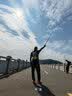 奥尼捷（AONIJIE） 户外水袋运动跑步水囊户外装备水袋骑行登山背包饮水袋便携野营 2L软水袋【配专用防尘盖】 实拍图