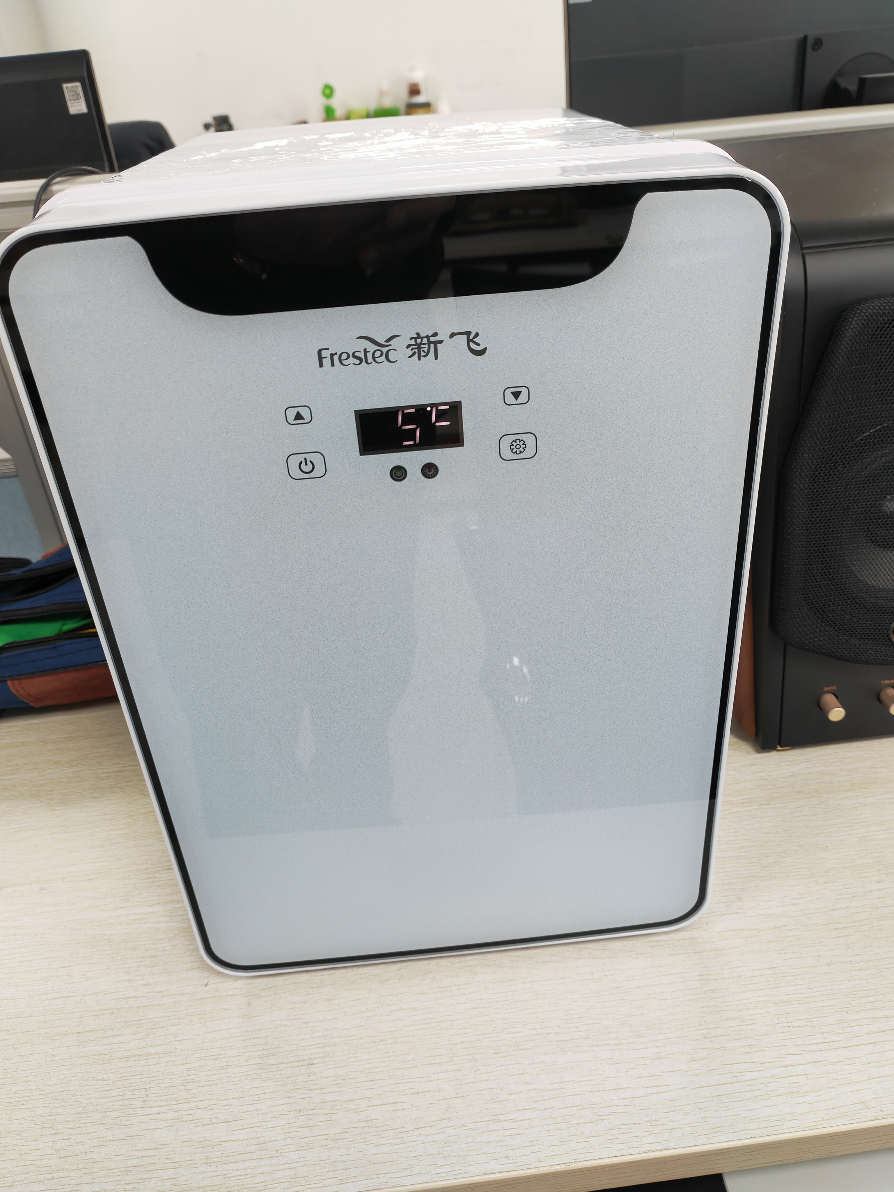 新飞 （Frestec）车载冰箱20L小冰箱学生宿舍办公室母乳冷暖箱户外家居用品 实拍图
