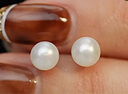 唯燕（WEIYAN）淡水珍珠耳钉精致珍珠耳环女款珍珠耳饰小巧设计感小珍珠 S925银 扁圆7-8mm 实拍图