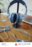 OneOdio头戴式蓝牙耳机音乐耳机专业录音HIFI监听耳机无线有线两用全封闭式调音台录音棚 天蓝色【强劲低音 蓝牙监听 】 实拍图