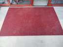 轩皇世家防水防滑地垫丝圈可裁剪门垫进门入户可裁剪塑料厨房脚垫家用地垫 钉底黑红(20mm厚) 120cm*180cm 1件数 实拍图