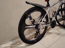 飞鸽（FG FLYING PIGEON）山地自行车成人男女变速山地车青少年中小学生车越野户外骑行单车 【高碳钢】G8002代-三刀轮-白色 26寸轮组（适合160-180cm） 21速入门版 实拍图