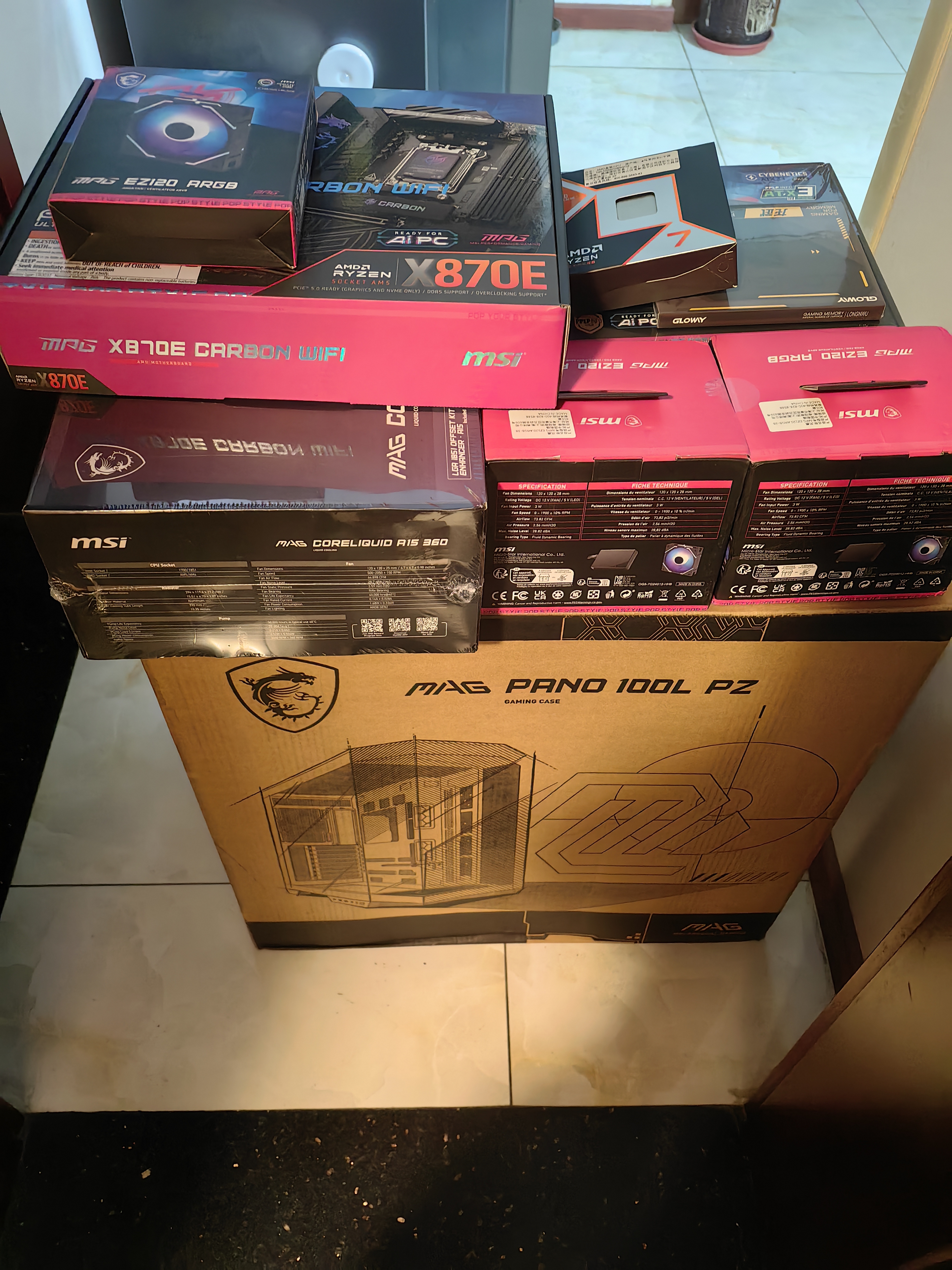 微星（MSI）积木风扇MPG EZ120 ARGB黑色机箱风扇 磁吸式连接/一线直连微星主板/优化FDB轴承/微星专属灯效 实拍图