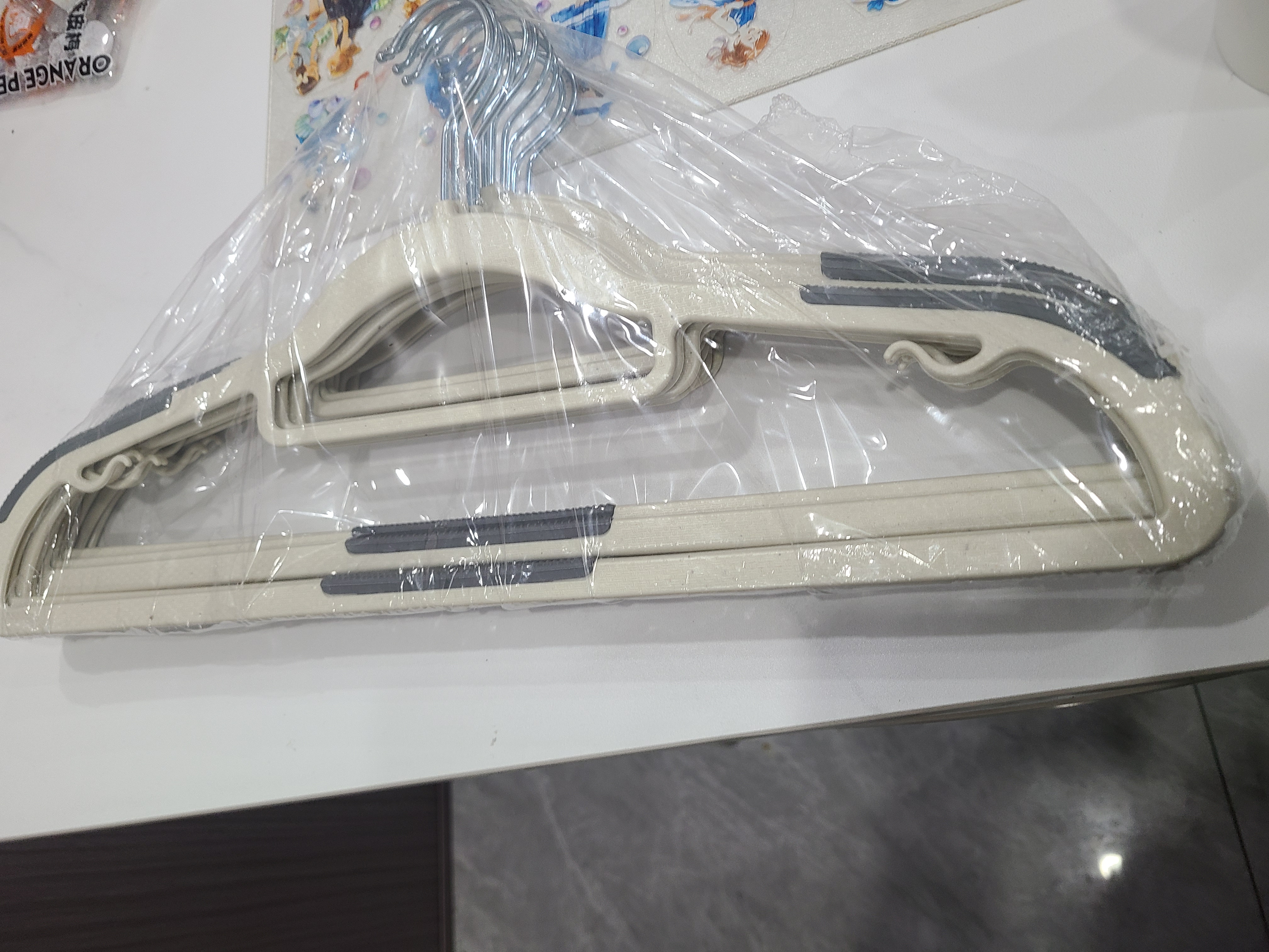 宜思家（YISIJIA）衣架家用挂衣晾衣架防滑无痕防肩角架子衣柜挂衣服不起包挂架衣撑 防滑无痕双位款【挪威蓝】 10个装 实拍图
